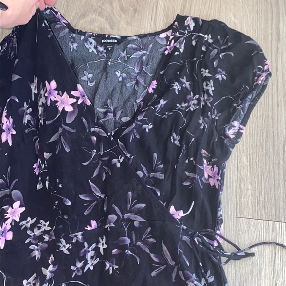 Express black and purple faux wrap dress - Picture 3 of 7